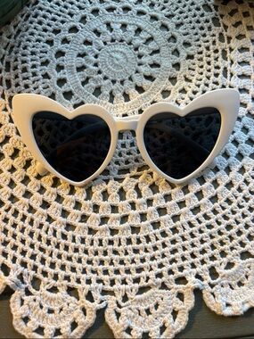 White Heart-Shaped Sunglasses with Black Lenses